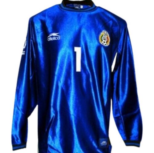 Mexico 2001 GK 1 Kit
